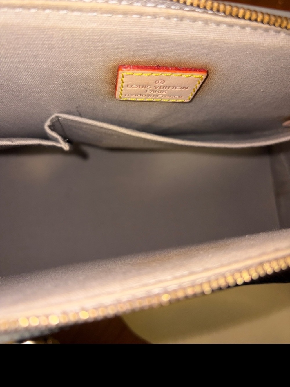 Louis Vuitton Alma large handbag in silver gray monogram patent leather - Picture 5 of 8